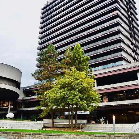 Artflora Kv Premium Apartment