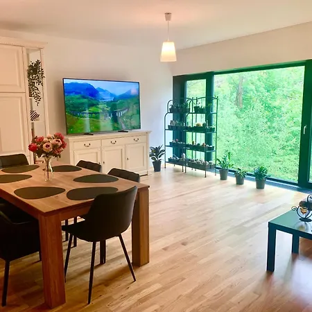 Artflora Kv Premium Apartmán
